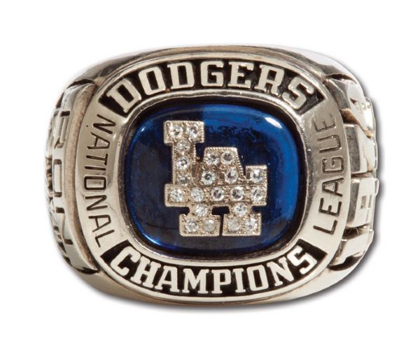 1974 LOS ANGELES DODGERS 10K WHITE GOLD NATIONAL LEAGUE CHAMPIONSHIP RING (RON PERRANOSKI)