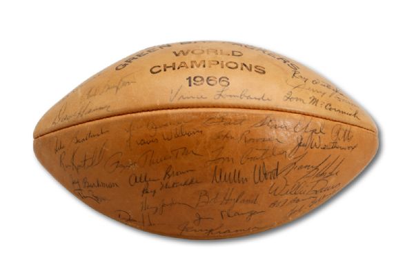 1967 SUPER BOWL I WORLD CHAMPION GREEN BAY PACKERS TEAM SIGNED FOOTBALL