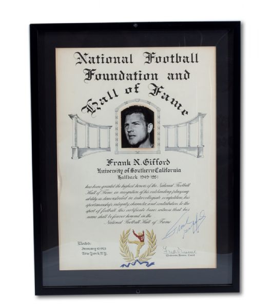 FRANK GIFFORD (USC 1949-51) 1975 ORIGINAL NATIONAL FOOTBALL HALL OF FAME INDUCTION CERTIFICATE SIGNED BY GIFFORD (NSM COLLECTION)