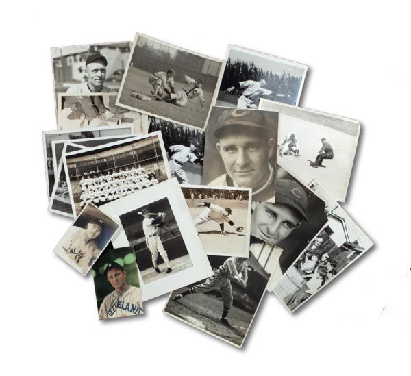 BILL KNICKERBOCKERS COLLECTION OF (18) 1933-42 ORIGINAL PHOTOGRAPHS INCL. EXAMPLES BY VAN OEYEN (3), BURKE (3) AND A FINE 1939 YANKEES TEAM PHOTO BY COSMO-SILEO (KNICKERBOCKER COLLECTION) 