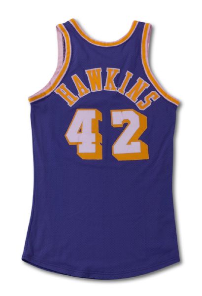 C. 1974 CONNIE HAWKINS LOS ANGELES LAKERS GAME WORN ROAD JERSEY