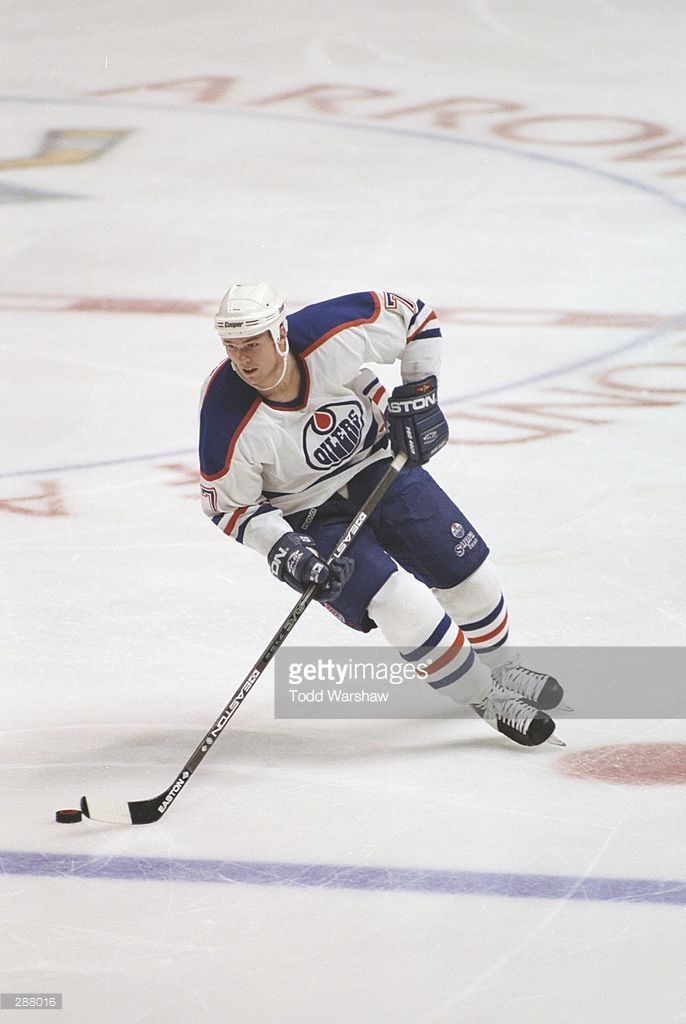 1996-97 Jason Arnott Edmonton Oilers Game Worn Jersey - Photo