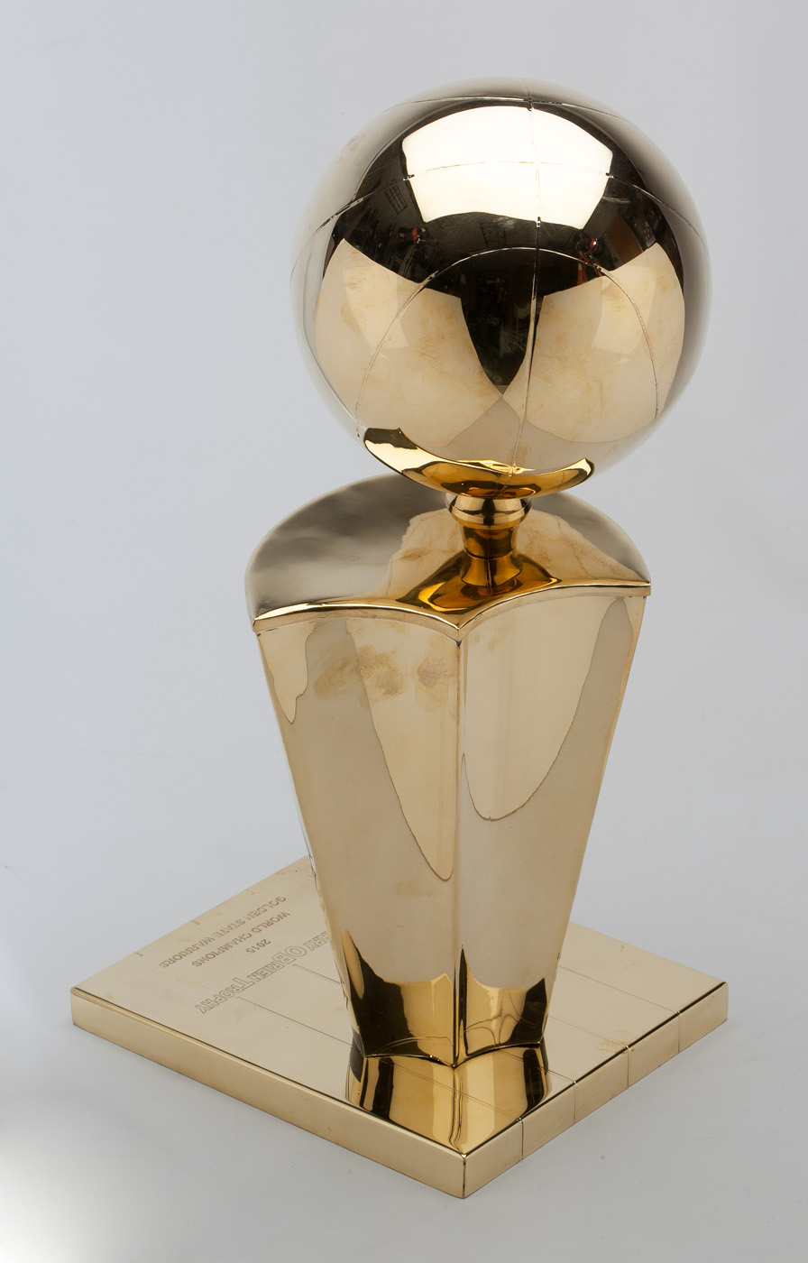 Lot Detail - Golden State Warriors 2015 Larry O'Brien NBA Championship  Replica Trophy