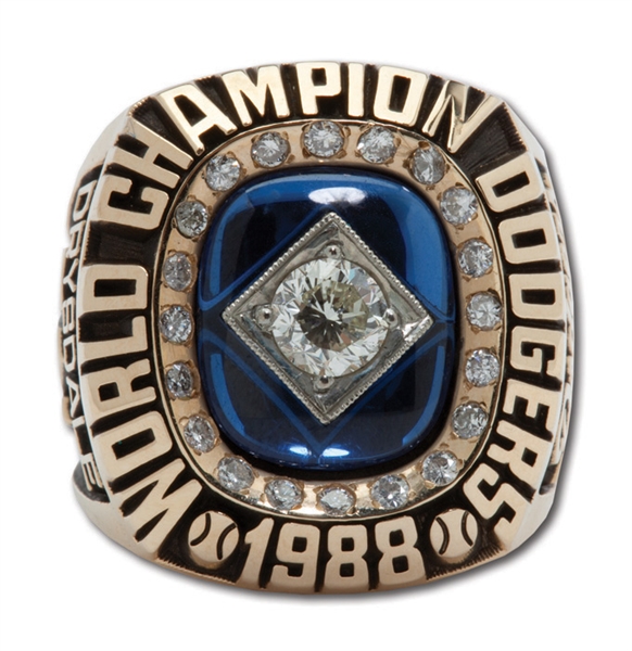 DON DRYSDALES 1988 LOS ANGELES DODGERS WORLD SERIES CHAMPIONS 14K GOLD RING (DRYSDALE COLLECTION)