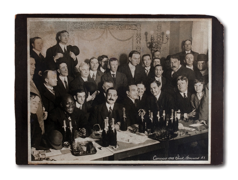 OCTOBER 29, 1909 LARGE PHOTO OF THE CONTRACT SIGNING FOR THE JACK JOHNSON - JAMES J. JEFFRIES WORLD HEAVYWEIGHT CHAMPIONSHIP FIGHT