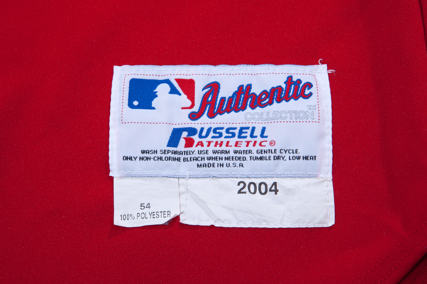 Manny Ramirez player worn jersey patch baseball card (Boston Red Sox) 2006  Topps Bazooka Rewind #BRHR