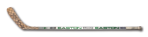 LATE 1990’S BRETT HULL AUTOGRAPHED GAME USED EASTON PROFESSIONAL MODEL HOCKEY STICK