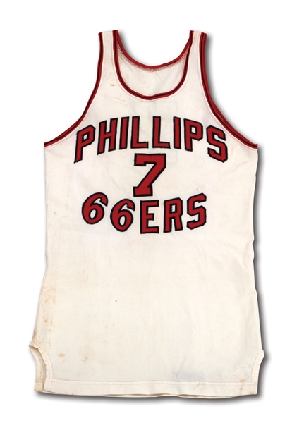 1965-66 DAREL CARRIER PHILLIPS 66ERS (AAU) GAME USED JERSEY (CARRIER LOA)