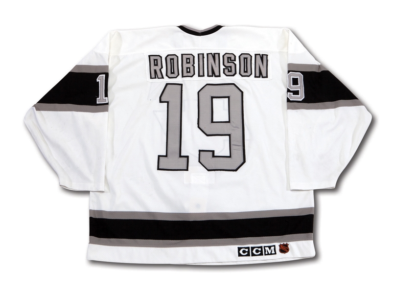 1990-91 LARRY ROBINSON LOS ANGELES KINGS GAME WORN HOME JERSEY (KINGS COA, NSM COLLECTION)