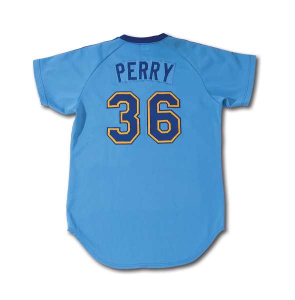 4/30/1982 GAYLORD PERRY SIGNED & INSCRIBED SEATTLE MARINERS GAME WORN (@NYY) ROAD JERSEY FROM CAREER WIN #299
