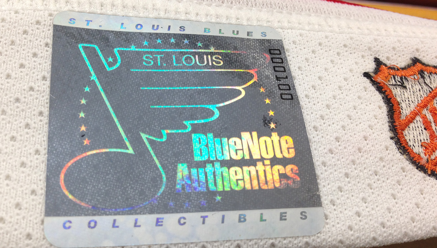 Lot Detail - 1993-94 BRETT HULL ST. LOUIS BLUES GAME WORN JERSEY