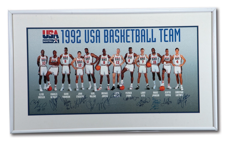 1992 OLYMPIC DREAM TEAM SIGNED USA BASKETBALL POSTER FEATURING ALL 12 PLAYERS (HOLLYWOOD AGENT COLLECTION)