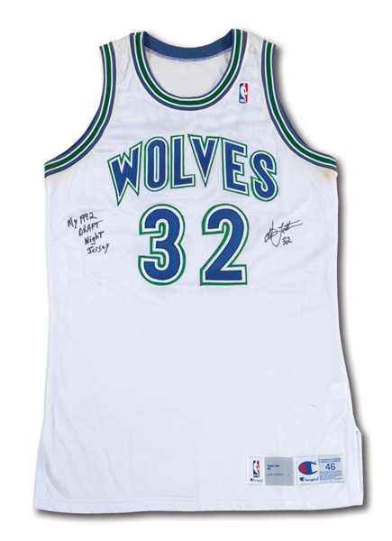 CHRISTIAN LAETTNERS SIGNED & INSCRIBED 1992 NBA DRAFT NIGHT MINNESOTA TIMBERWOLVES JERSEY (LAETTNER COLLECTION)