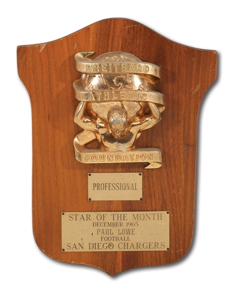 PAUL LOWES 1965 SAN DIEGO CHARGERS STAR OF THE MONTH AWARD PLAQUE FROM AFL MVP SEASON (LOWE LOA)