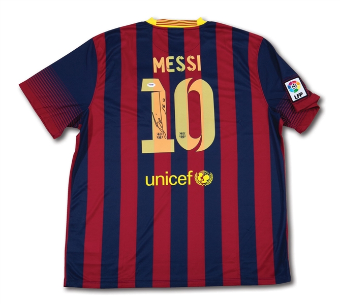 LIONEL MESSI AUTOGRAPHED F.C. BARCELONA SOCCER JERSEY