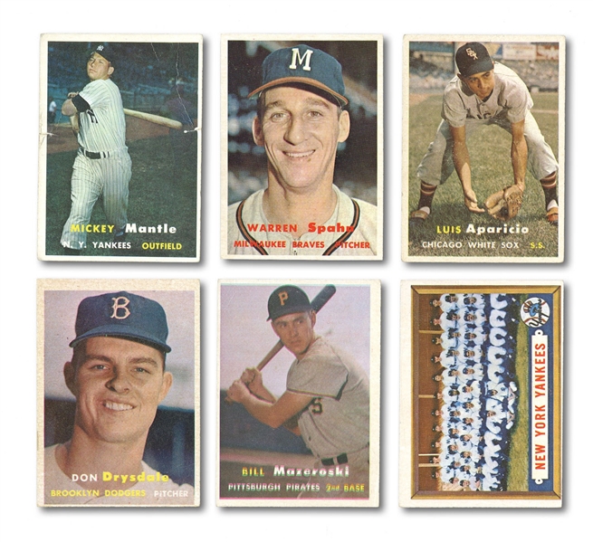 1957 TOPPS BASEBALL GROUP OF (715) CARDS INCL. HOFERS AND DUPLICATES