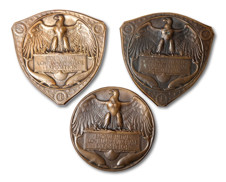 1904 ST. LOUIS EXPOSITION GAMES (3RD OLYMPICS) TRIO OF AWARD MEDALS INCL. GOLD (W/ ORIGINAL CASE), BRONZE & COMMEMORATIVE EXAMPLES