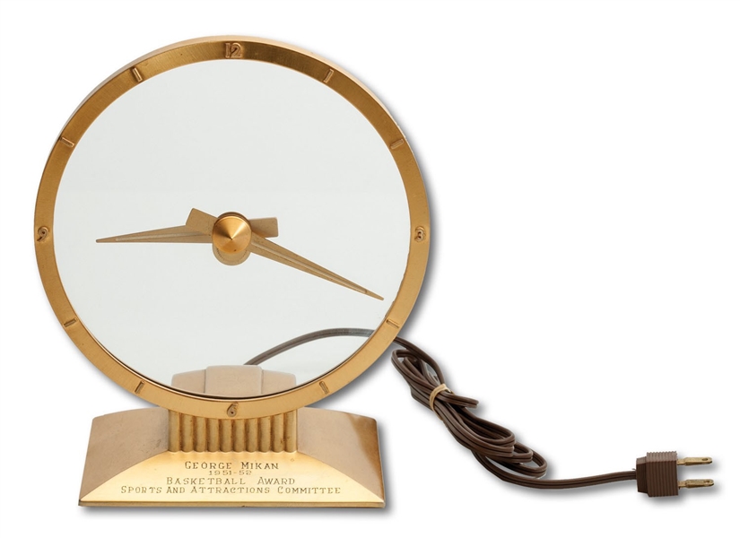 GEORGE MIKANS 1951-52 SPORTS AND ATTRACTIONS COMMITTEE BASKETBALL AWARD - JEFFERSON ELECTRIC CLOCK (MIKAN COLLECTION)
