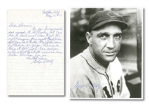 GEORGE KELLY HANDWRITTEN LETTER DISPUTING AARONS CLAIM OVER RUTH TO HOME RUN RECORD PLUS KELLY SIGNED PHOTO