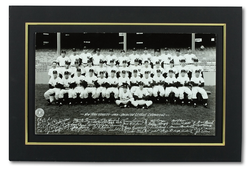 1942 AND 1949 NEW YORK YANKEES LARGE FORMAT TEAM PHOTOGRAPHS (2)