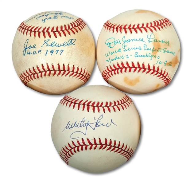 TRIO OF YANKEE GREATS SINGLE SIGNED BASEBALLS INCL. SEWELL (INSCRIBED), FORD & LARSEN (INSCRIBED)