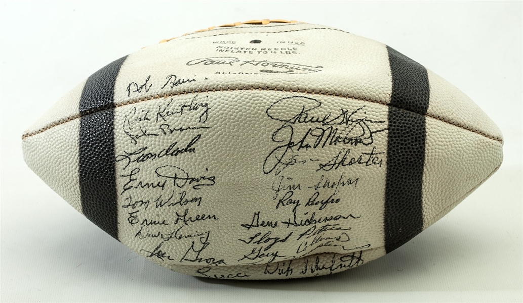 1962 CLEVELAND BROWNS TEAM SIGNED FOOTBALL WITH FLAWLESS ERNIE DAVIS AUTOGRAPH