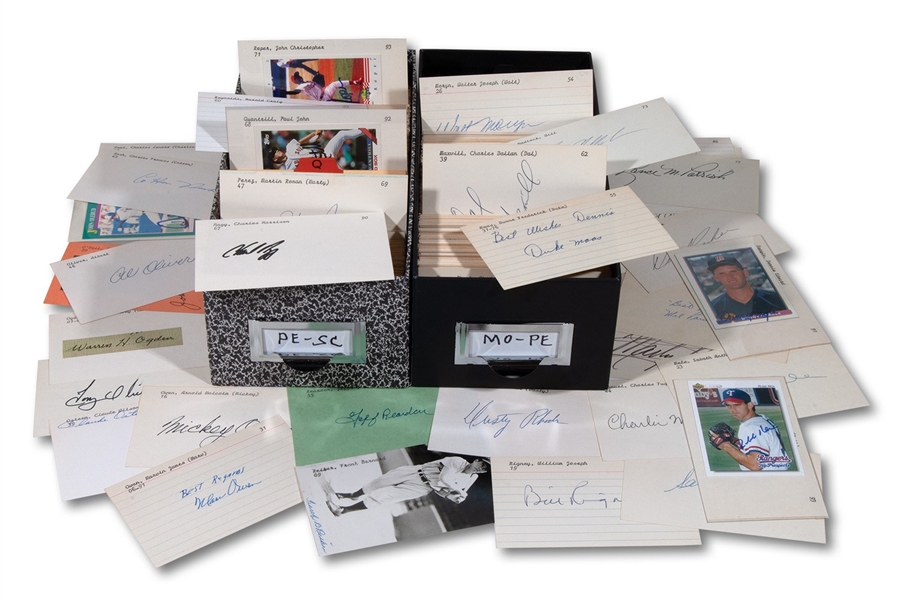 20TH CENTURY LOT OF (2,000+) AUTOGRAPHED 3x5 INDEX CARDS AND CUT SIGNATURES – LAST NAME M THROUGH R (DAVE HILL COLLECTION)