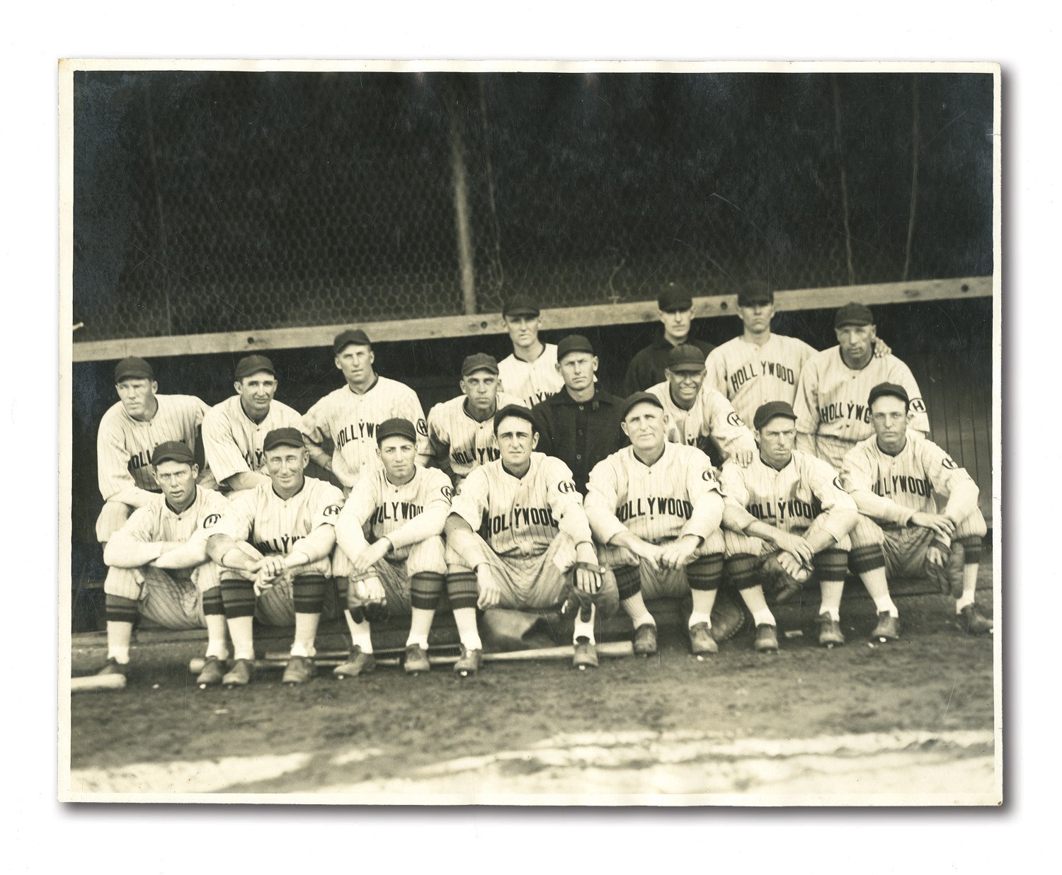 Lot Detail - 1930 HOLLYWOOD STARS PCL CHAMPION TEAM SIGNED BASEBALL AND  ORIGINAL TEAM PHOTOGRAPH (OSSIE VITT COLLECTION)