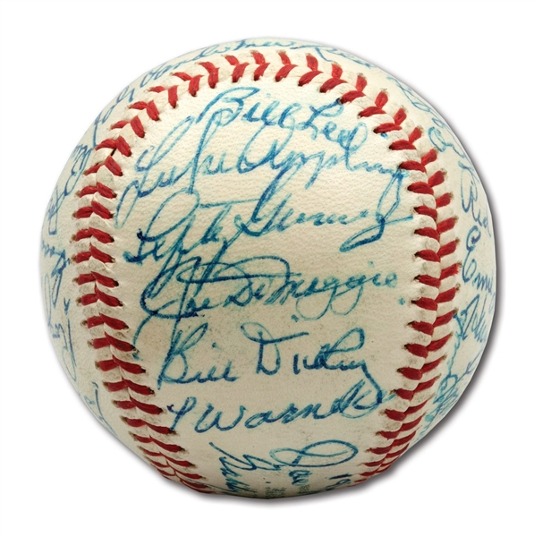 1960 HALL OF FAME INDUCTION MULTI-SIGNED OAL (CRONIN) BASEBALL WITH 32 AUTOGRAPHS (16 HOFERS)