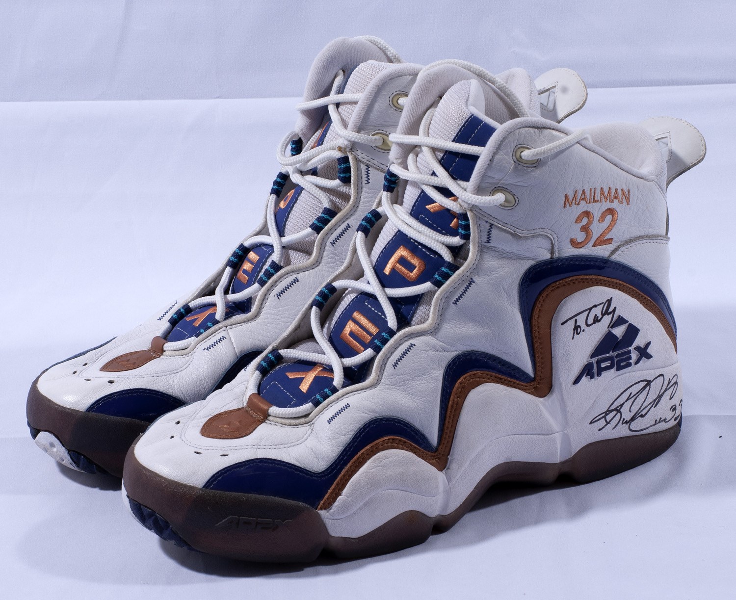 Lot Detail - Karl Malone 1997-98 Utah Jazz Game Worn NBA FINALS