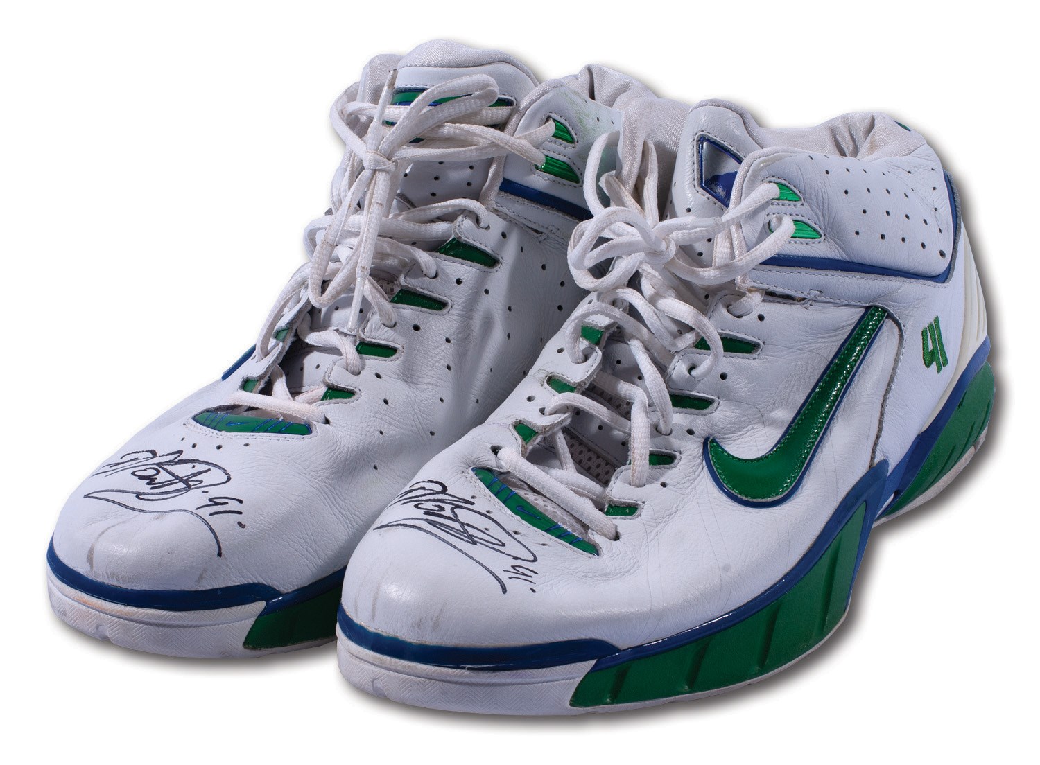 Dirk Nowitzki Autographed Nike Dallas Mavericks White Authentic