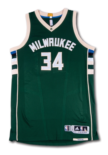 12/1/2016 GIANNIS ANTETOKOUNMPO SIGNED & INSCRIBED MILWAUKEE BUCKS GAME WORN ROAD JERSEY – 23 PTS, 8 AST & 8 REB IN WIN AT NETS (NBA/MEIGRAY LOA)