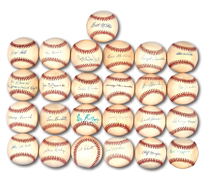 1950S NEW YORK YANKEES SINGLE SIGNED BASEBALL COLLECTION OF (25)