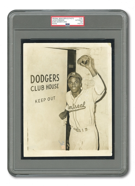 HISTORIC APRIL 10, 1947 JACKIE ROBINSON ORIGINAL 7x9 PRESS PHOTO (PSA/DNA TYPE I) TAKEN THE DAY BROOKLYN DODGERS PURCHASED HIS CONTRACT FROM MONTREAL ROYALS TO OFFICIALLY BREAK MLB COLOR BARRIER!
