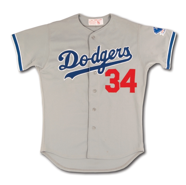 1983 FERNANDO VALENZUELA AUTOGRAPHED LOS ANGELES DODGERS GAME WORN ROAD JERSEY W/ 25TH ANNIV. PATCH (MEARS A10)