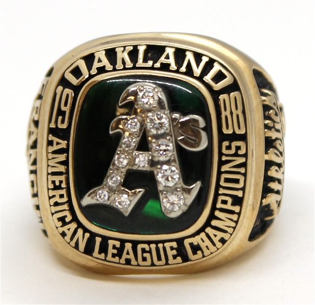 1988 OAKLAND AS AMERICAN LEAGUE CHAMPIONS 10K GOLD RING WITH REAL DIAMONDS