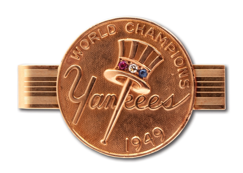 1949 NEW YORK YANKEES WORLD SERIES CHAMPIONS 14K GOLD TIE CLASP WITH ORIGINAL PRESENTATION BOX (TEAM EXECUTIVE)