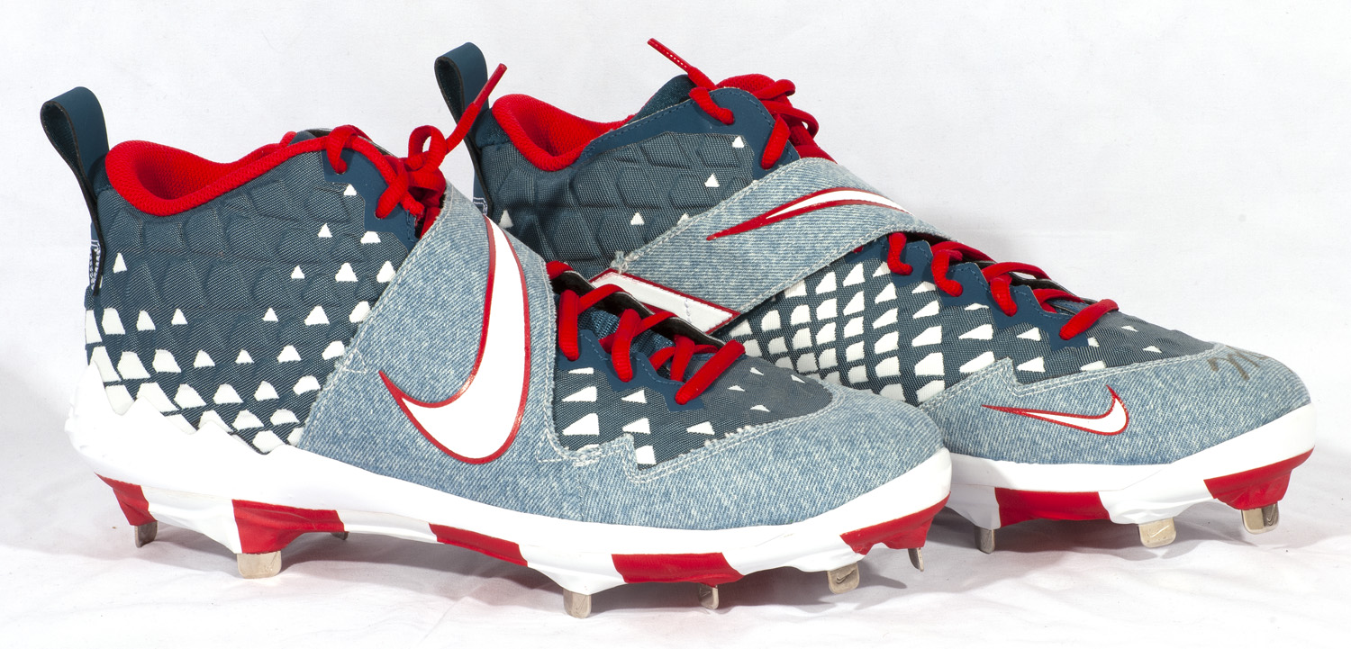 Mike Trout's All-Star Nike Cleat Actually Looks Like a Trout