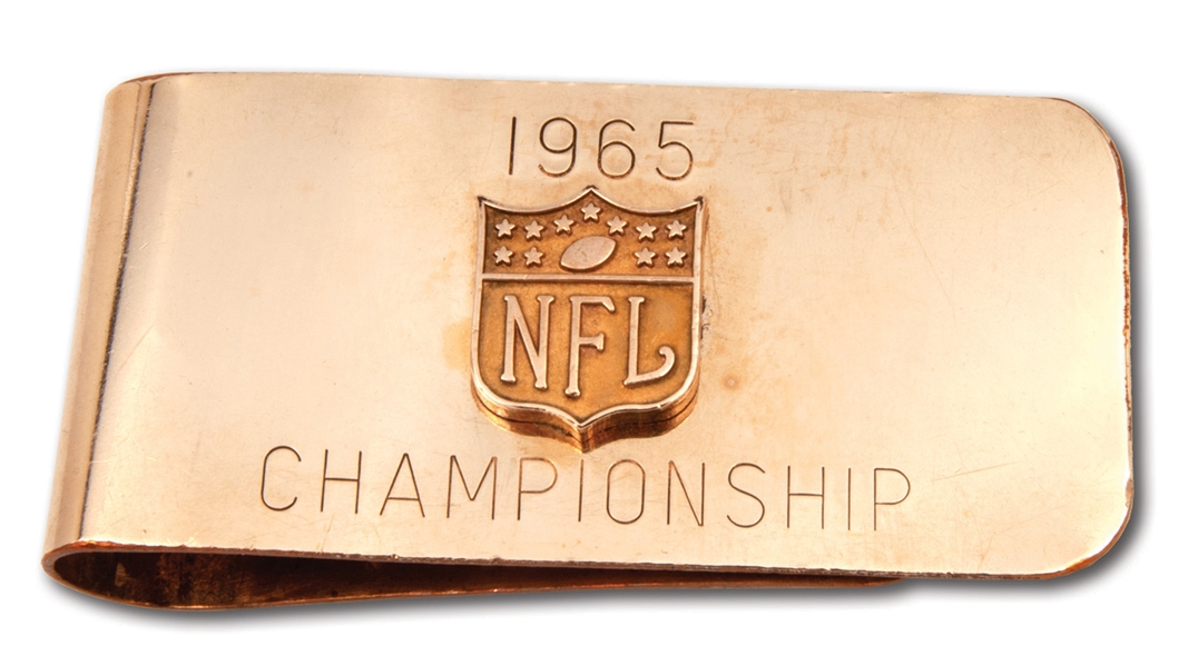 1965 NFL CHAMPIONSHIP MONEY CLIP - VINCE LOMBARDIS 3RD TITLE WITH GREEN BAY PACKERS