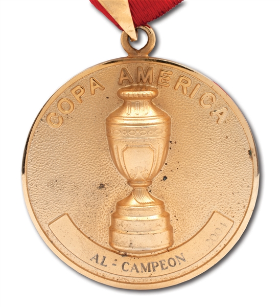 2004 COPA AMERICA WINNERS GOLD MEDAL AWARDED TO BRAZIL NATIONAL TEAM MEMBER (MEDIC LOA)