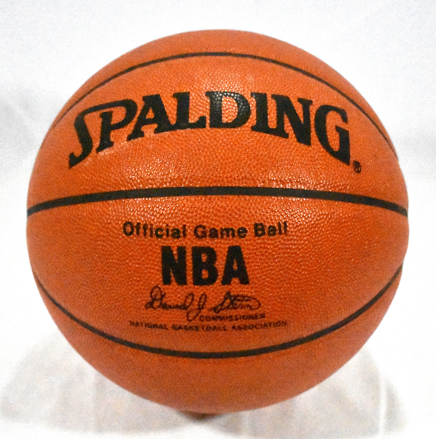 Lot Detail - Lot of (2) Oscar Robertson Autographed Spalding Basketballs  (PSA/DNA)