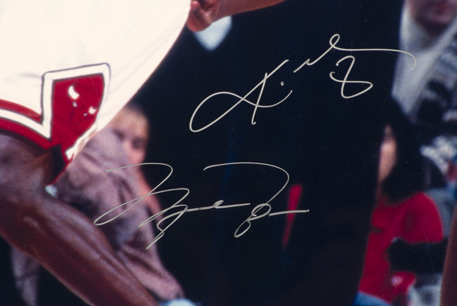 Photograph Signed by Michael Jordan and Kobe Bryant - CharityStars