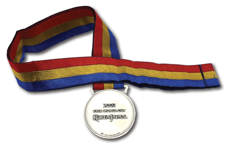 2002 FIFA WORLD CUP RUNNERS UP SILVER MEDAL AWARDED TO GERMANY NATIONAL TEAM MEMBER
