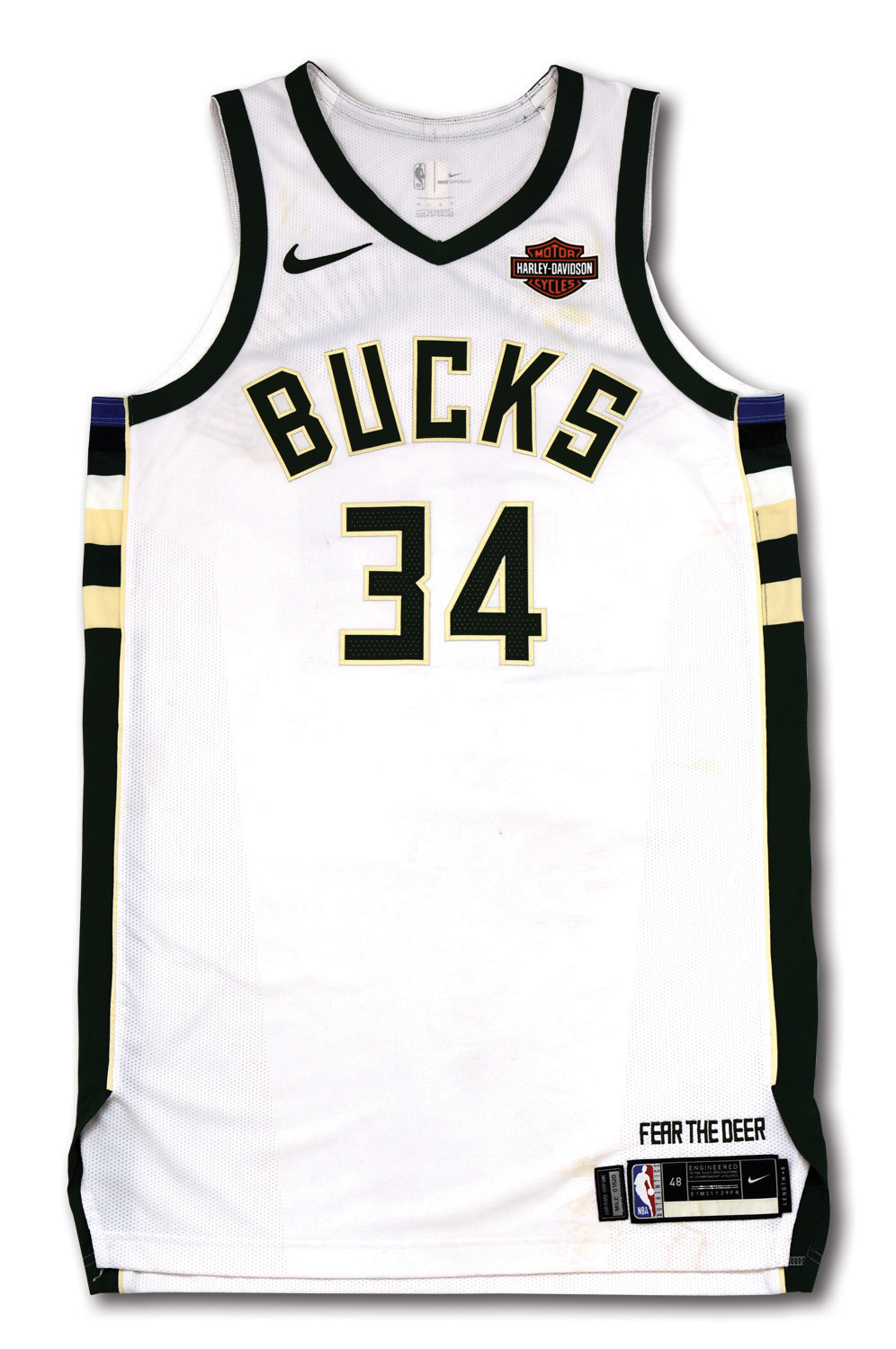 Sold at Auction: Giannis Antetokounmpo Signed Jersey