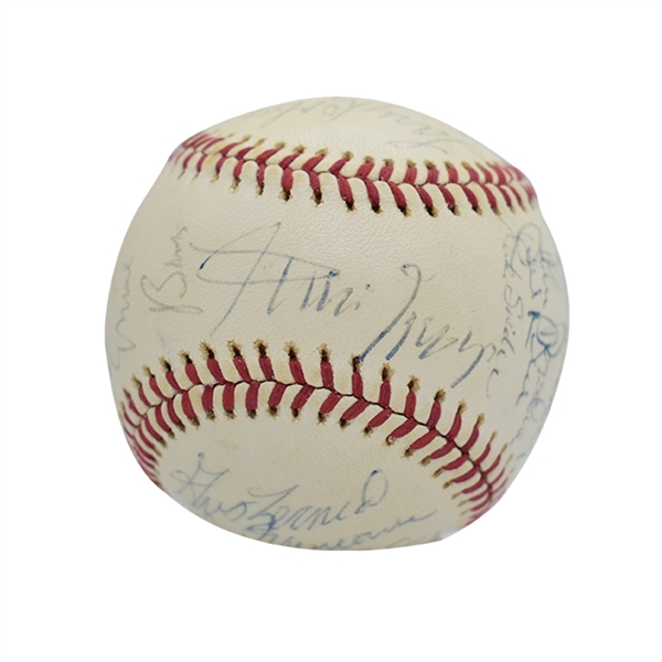1970 OLD TIMERS DAY MULTI-SIGNED ONL BASEBALL WITH WILLIE MAYS ON SWEET SPOT