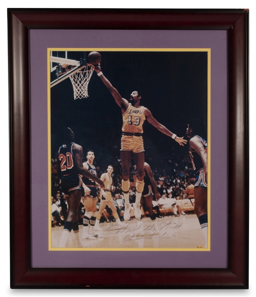 WILT CHAMBERLAIN FINGER ROLL AT THE FORUM AUTOGRAPHED 16" X 20" PHOTO- PSA/DNA COA