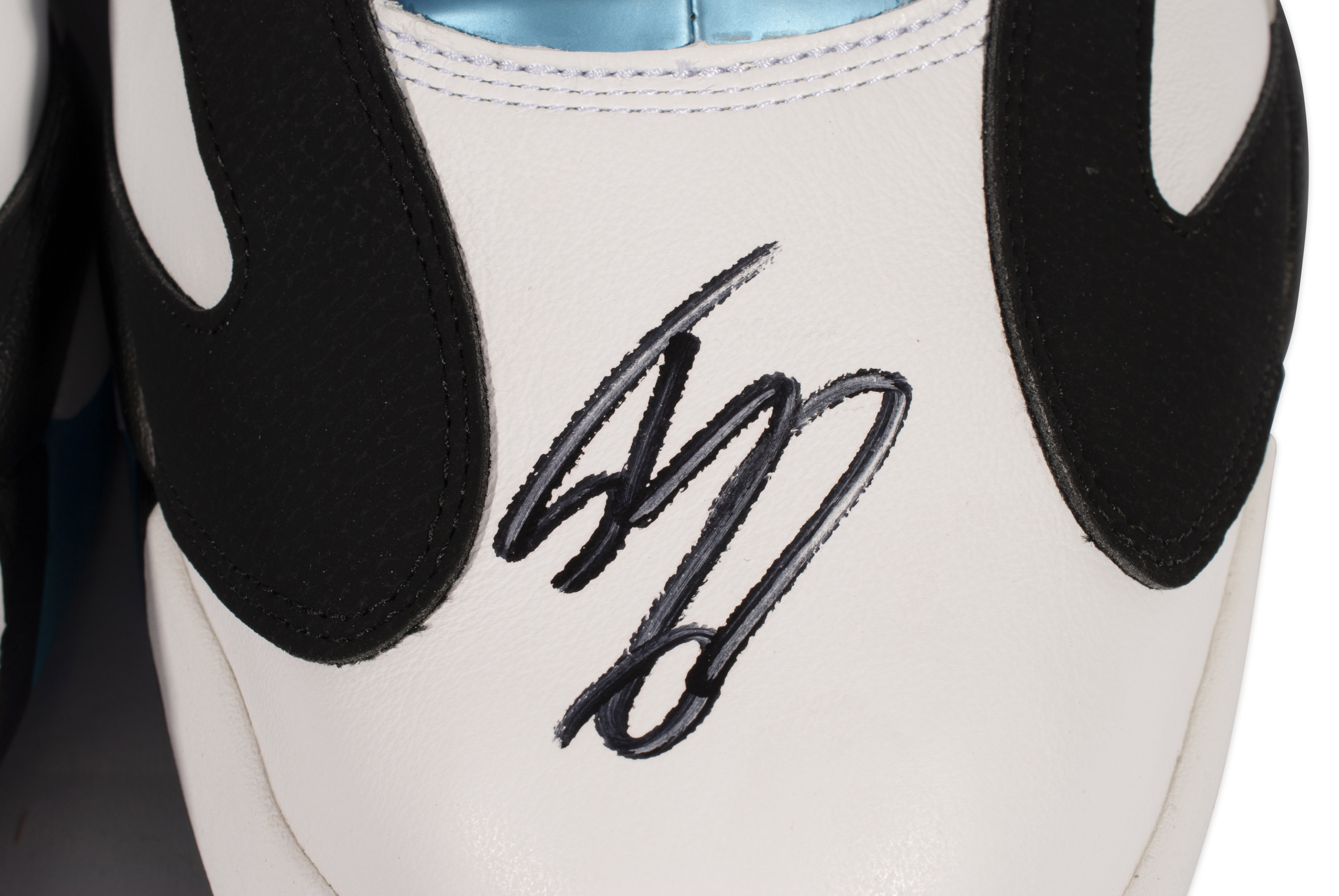 Shaquille O'Neal Autographed Reebok Shaq Attaq Size 22 Shoe - Fanati –  Palm Beach Autographs LLC