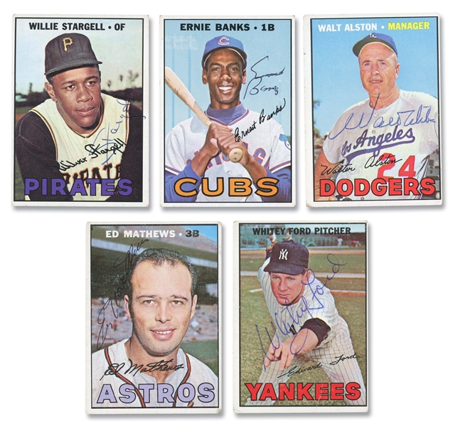 1967 TOPPS SIGNED BASEBALL CARDS GROUP OF (5) LEGENDS - ALSTON, BANKS, WHITEY FORD, MATHEWS, STARGELL - BECKETT (JACK ZIMMERMAN COLLECTION)