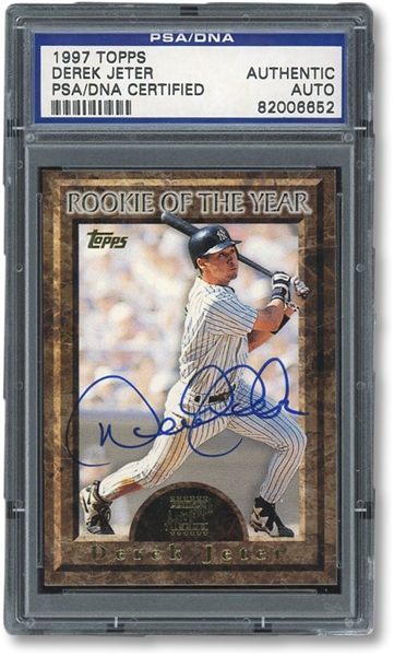 1997 TOPPS ROOKIE OF THE YEAR DEREK JETER CERTIFIED AUTOGRAPH ISSUE BASEBALL CARD - PSA/DNA 