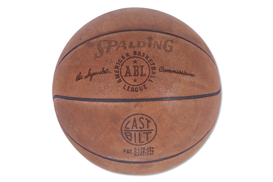CIRCA EARLY 1960s AMERICAN BASKETBALL LEAGUE (ABL) SPALDING LAST BILT OFFICIAL BASKETBALL - ABE SAPERSTEIN COMMISSIONER